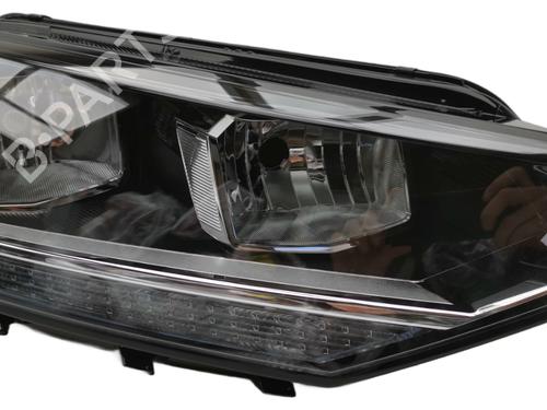 venstre-forlygte-vw-touran-van-5t1-2015-34732651 main image