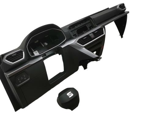 Used Dashboard Dashboard SEAT LEON Sportstourer (KL8, KLD) 1.5 TSI (131 hp) 35764496 35764496