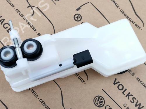 Brake fluid reservoir VW ID.3 (E11, E12) 1st | BP35761014M118 - Image 3
