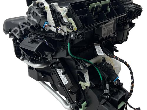 Heater matrix box CUPRA FORMENTOR (KM7, KMP) 2.0 TSI 4Drive | BP37681677M61 - Image 3