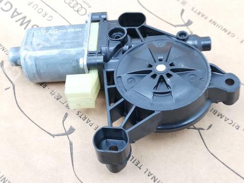 left-front-window-motor-audi-a4-b9-8w2-8wc-2015-35760137 main image