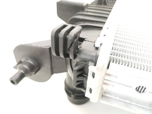 Water radiator AUDI A4 B8 (8K2) 2.7 TDI | BP34726725M31 - Image 4