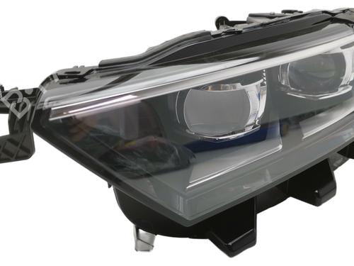 left-headlight-vw-t-roc-convertible-ac7-ac8-2019-34732564 main image