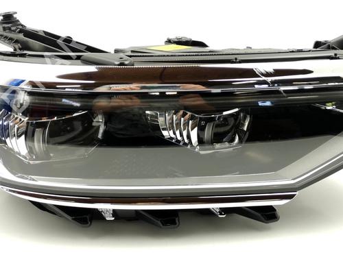 Used Right headlight Right headlight VW PASSAT B8 (3G2, CB2) 2.0 TDI (122 hp) 34726610 34726610
