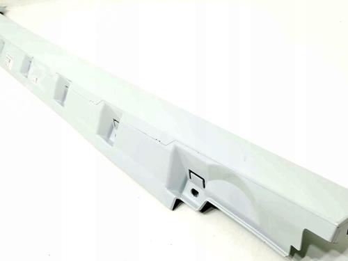 right-sideskirt-vw-passat-b8-3g2-cb2-2014-34729640 main image