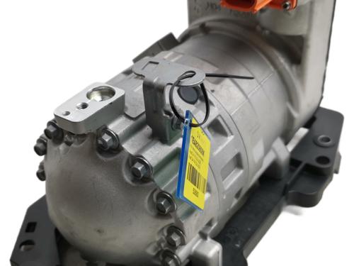 Used AC compressor AC compressor AUDI Q4 E-TRON SUV (F4B) 50 quattro (300 hp) 35763332 35763332