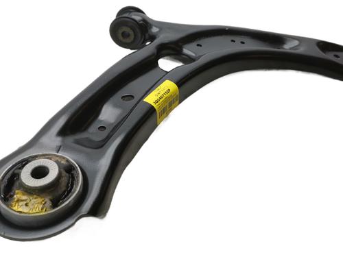Used Right front suspension arm Right front suspension arm SEAT ATECA (KH7, KHP) 2.0 TDI (150 hp) 34731330 34731330