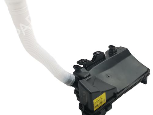 Used Windscreen washer tank Windscreen washer tank SKODA ENYAQ iV SUV (5AZ) 80X 4x4 (204 hp) 34726889 34726889