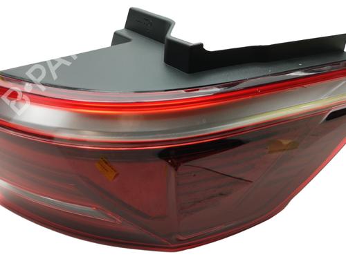right-taillight-vw-multivan-t7-stm-stn-2021-34725735 main image