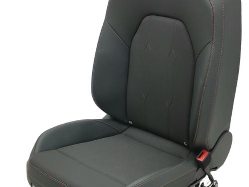 Sedile anteriore sinistro Sedile anteriore sinistro AUDI A3 Limousine (8YS, 8YM) 30 TFSI (116 hp) 35764236 35764236