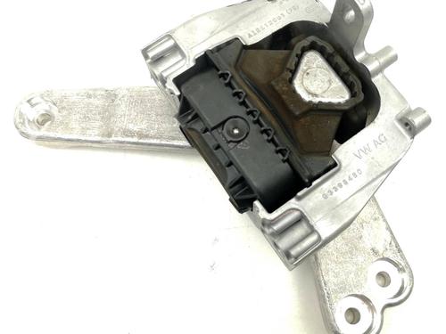 Used Engine mount Engine mount VW ARTEON (3H7, 3H8) 1.5 TSi (150 hp) 35759820 35759820
