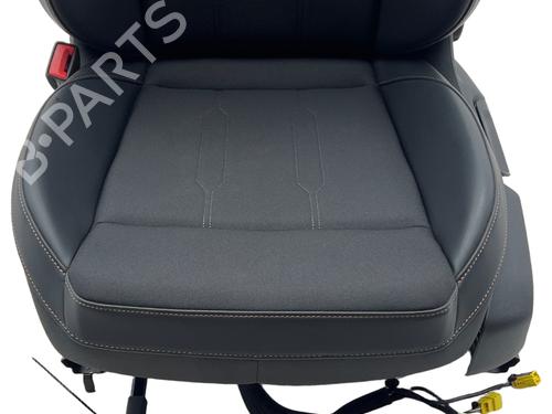 Right front seat CUPRA FORMENTOR (KM7, KMP) 2.0 TSI 4Drive | BP36963207C16 - Image 4