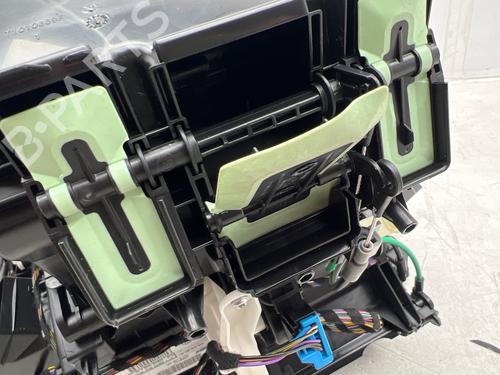 Heater matrix box CUPRA FORMENTOR (KM7, KMP) 2.0 TSI 4Drive | BP37681676M61 - Image 14