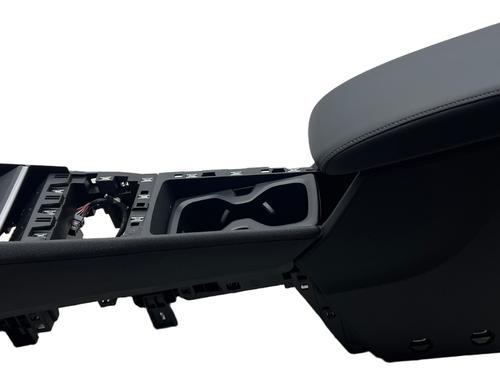 Used Middle console Middle console 38743667 38743667