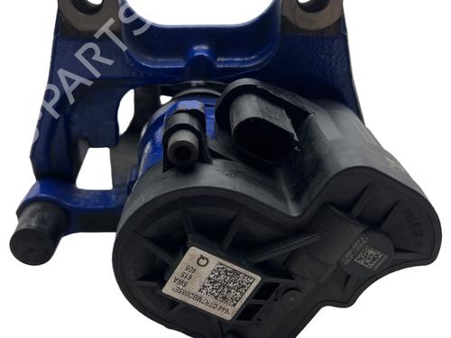 Left rear brake caliper VW GOLF VIII (CD1, DA1) 2.0 GTI | BP38982223M107 - Image 4