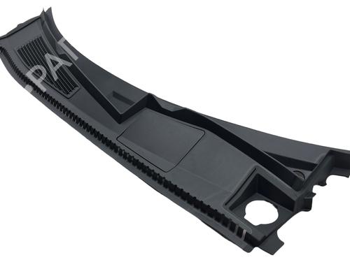 underbody-protection-vw-touareg-cr7-rc8-2017-37755879 main image