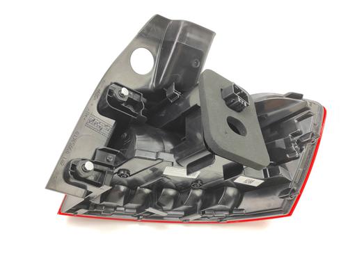 Left taillight VW PASSAT B8 (3G2, CB2) 2.0 TDI | BP34726459C34 - Image 5