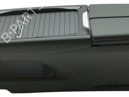 console-centrale-vw-id7-ed2-2023-34727040 main image