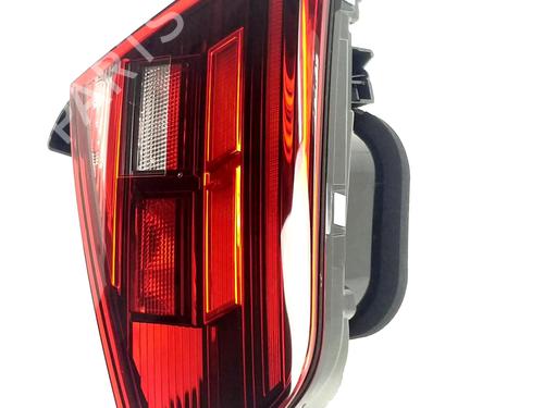 Left taillight VW PASSAT B8 (3G2, CB2) 2.0 TDI | BP34727902C34 - Image 4