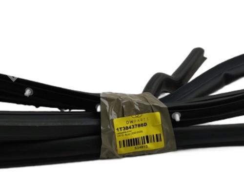 Used Rubber door seal Rubber door seal VW ID. Buzz Bus (EBB, EBJ) Electric 4motion (EBB) (340 hp) 34728625 34728625