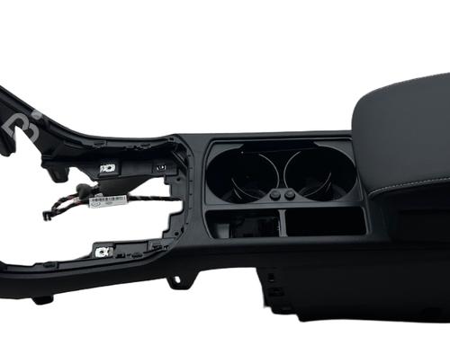 Mittelkonsole VW TOURAN (5T1) 1.2 TSI | BP37257389I22 - Image 2
