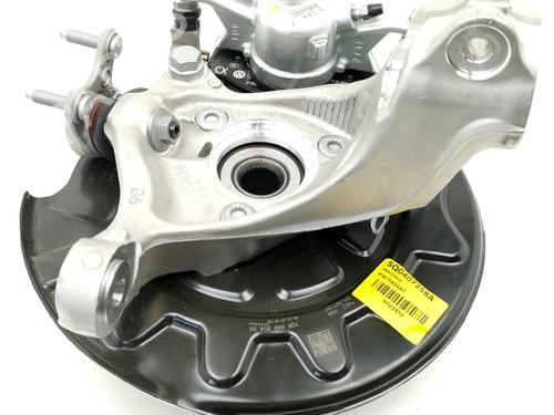 Used Left front steering knuckle Left front steering knuckle VW PASSAT B1 (32) 1.6 (75 hp) 35759811 35759811