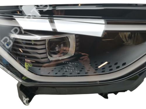 Used Right headlight Right headlight VW ID. Buzz Bus (EBB, EBJ) Electric (EBB) (204 hp) 36289581 36289581