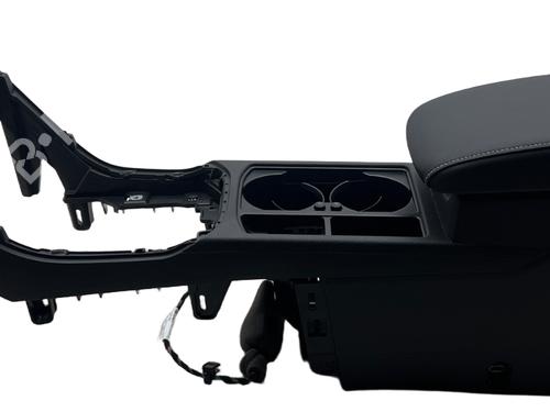 Mittelkonsole VW TOURAN (5T1) 1.2 TSI | BP37216507I22 - Image 2