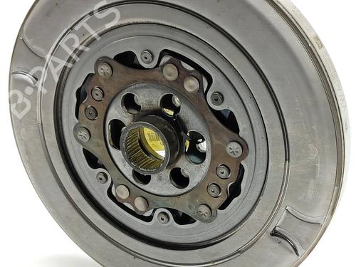 Flywheel CUPRA FORMENTOR (KM7, KMP) 1.4 e-Hybrid | BP34727074M101 - Image 3