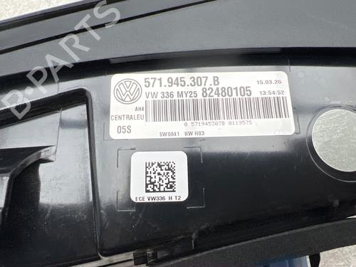 Rear center light VW TIGUAN (CT1) 2.0 TSI 4motion | BP37628379I39 - Image 9