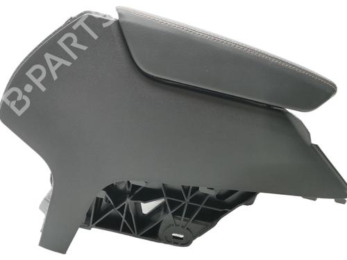 Armrest / Center console CUPRA FORMENTOR (KM7, KMP) 1.4 e-Hybrid | BP35764287I20 - Image 2