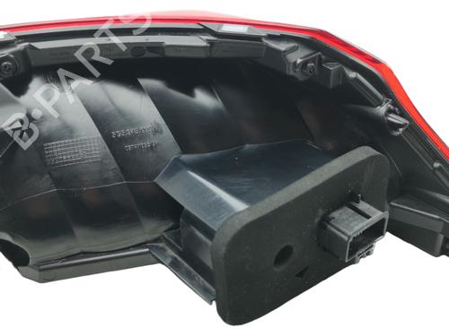 Left taillight VW PASSAT B8 (3G2, CB2) 2.0 TDI | BP34727756C34 - Image 5