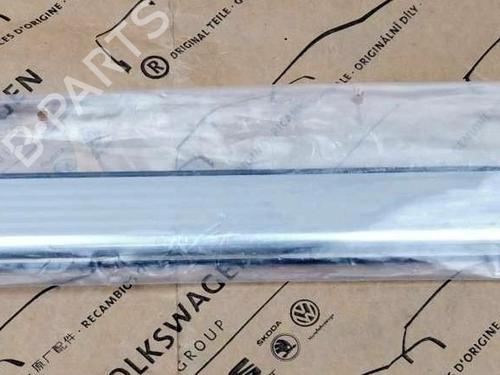 Used Left sideskirt Left sideskirt SKODA SUPERB II (3T4) 1.8 TSI 4x4 (152 hp) 35760641 35760641