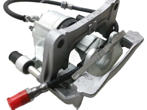 Used Left front brake caliper Left front brake caliper AUDI A3 Sportback (8YA, 8YF) 30 g-tron (131 hp) 34731738 34731738