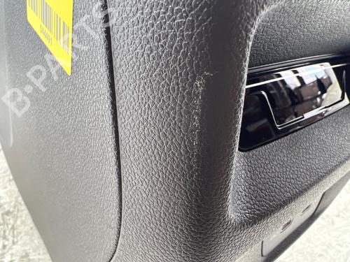 Mittelkonsole VW TAYRON (R41) 2.0 TSI 4motion | BP37681696I22  - Image 5