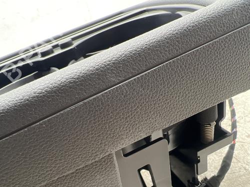 Midtkonsoll VW TOURAN VAN (5T1) 2.0 TDI | BP37018332I22 - Image 6