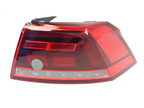 Right taillight VW PASSAT B8 (3G2, CB2) 2.0 TDI | BP34727635C35  - Image 8