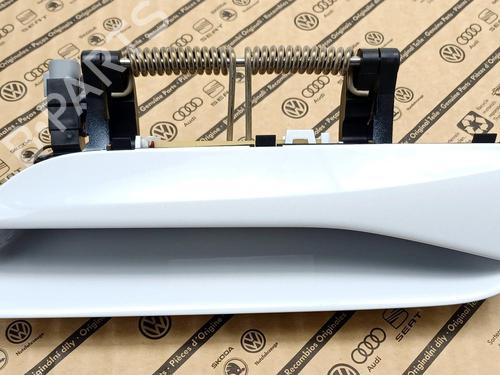 Used Front left exterior door handle Front left exterior door handle 39261051 39261051