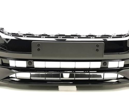 Used Front bumper Front bumper 35759100 35759100