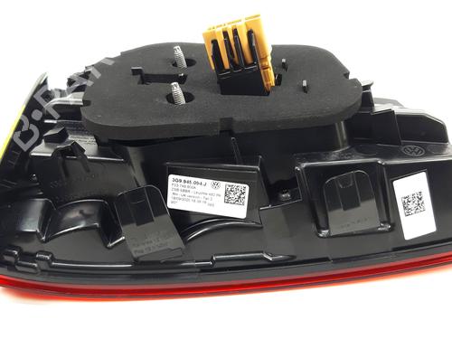 Right taillight VW PASSAT B8 (3G2, CB2) 2.0 TDI | BP34729736C35 - Image 10