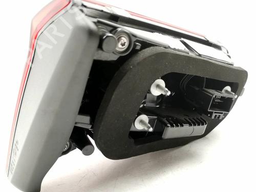 Right taillight VW T-ROC (A11, D11) 1.0 TSI 4motion | BP34729545C35 - Image 4