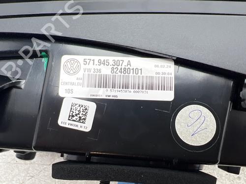 Rear center light VW TIGUAN (CT1) 2.0 TSI 4motion | BP37087807I39 - Image 9