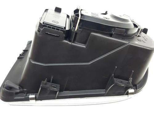 Right headlight VW BORA Variant (1J6) 1.9 TDI | BP34724787C29 - Image 2