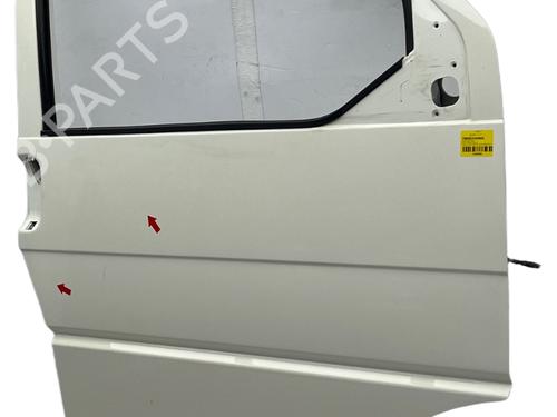Used Right front door Right front door 38530616 38530616