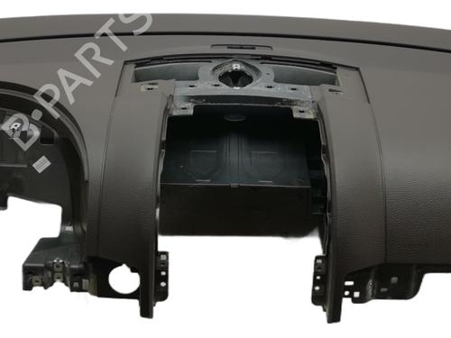 Used Dashboard Dashboard VW TOUAREG (7LA, 7L6, 7L7) 4.2 V8 (310 hp) 35762330 35762330