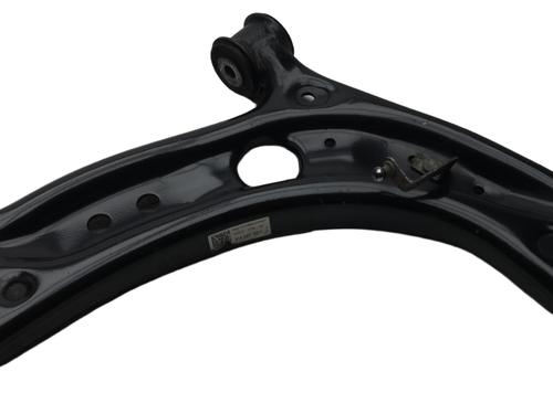 hjre-fortil-brearm-vw-golf-viii-cd1-da1-2019-38918820 main image