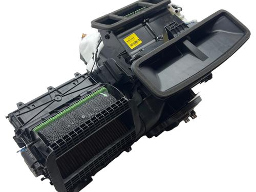 Heater matrix box CUPRA TERRAMAR (KP1) 2.0 TSI 4Drive | BP36403064M61 - Image 2
