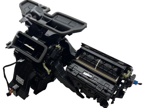Heater matrix box SEAT ARONA (KJ7, KJP) 1.5 TSI | BP37628453M61 - Image 3