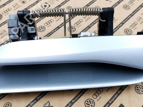 Used Front left exterior door handle Front left exterior door handle 39261056 39261056
