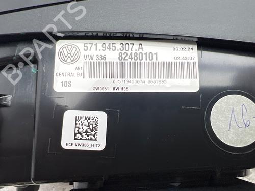 Rear center light VW TIGUAN (CT1) 2.0 TSI 4motion | BP37087812I39 - Image 7
